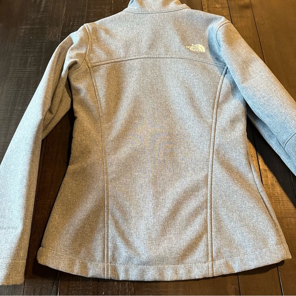 The North Face Fleece Water Resistant Jacket - Picture 7 of 13